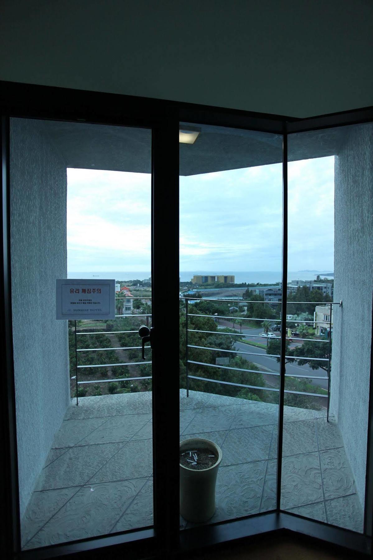 Sunrise Hotel Jungmun Branch Seogwipo Exterior photo