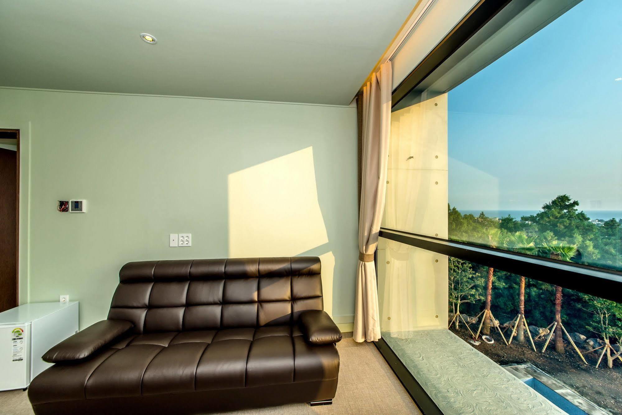 Sunrise Hotel Jungmun Branch Seogwipo Exterior photo